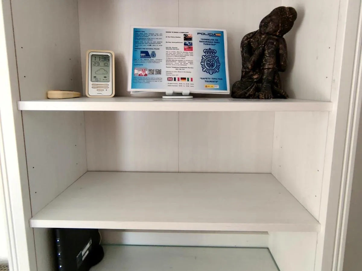 Minerva 1-Bedroom, Wi-Fi Included Benalmadena Apartment